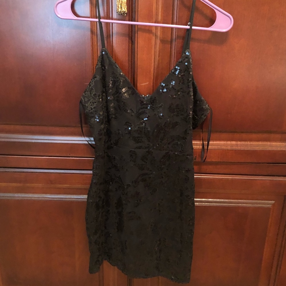Short formal dress